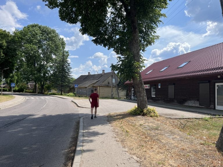 Parduotuvė kaltanėnuose